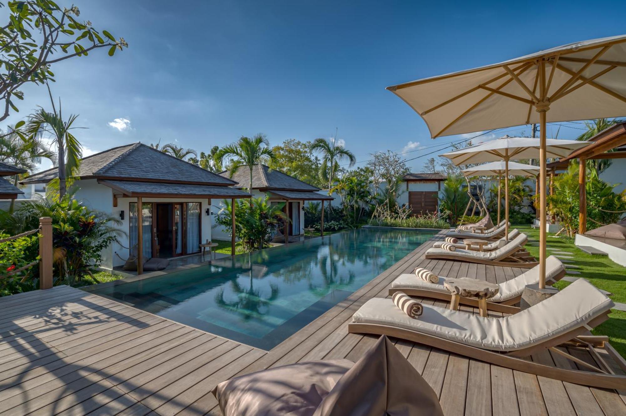 Ehoa Bali Nyanyi Boutique Hotel - In Front Of Entrance To Nuanu Tanah Lot Eksteriør bilde